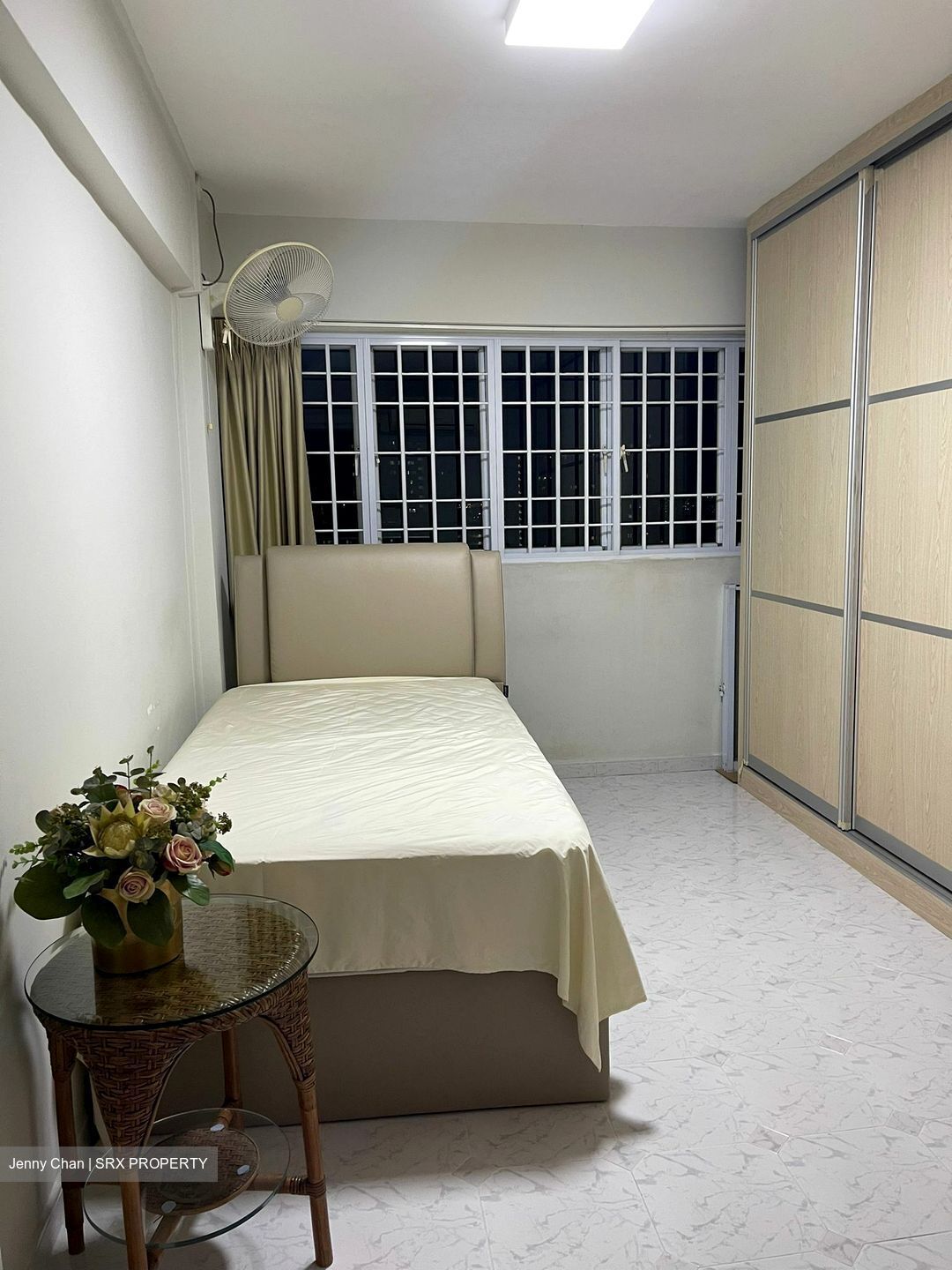 Blk 219A Jurong East Street 21 (Jurong East), HDB 5 Rooms #376356191
